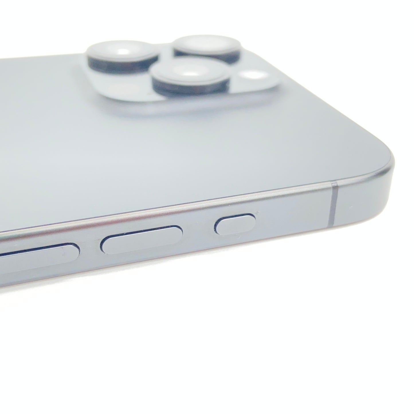 良品 iPhone 15 Pro Max MU6P3J/A  256GB SIMフリー バッテリー最大容量91% 【C7001-C】