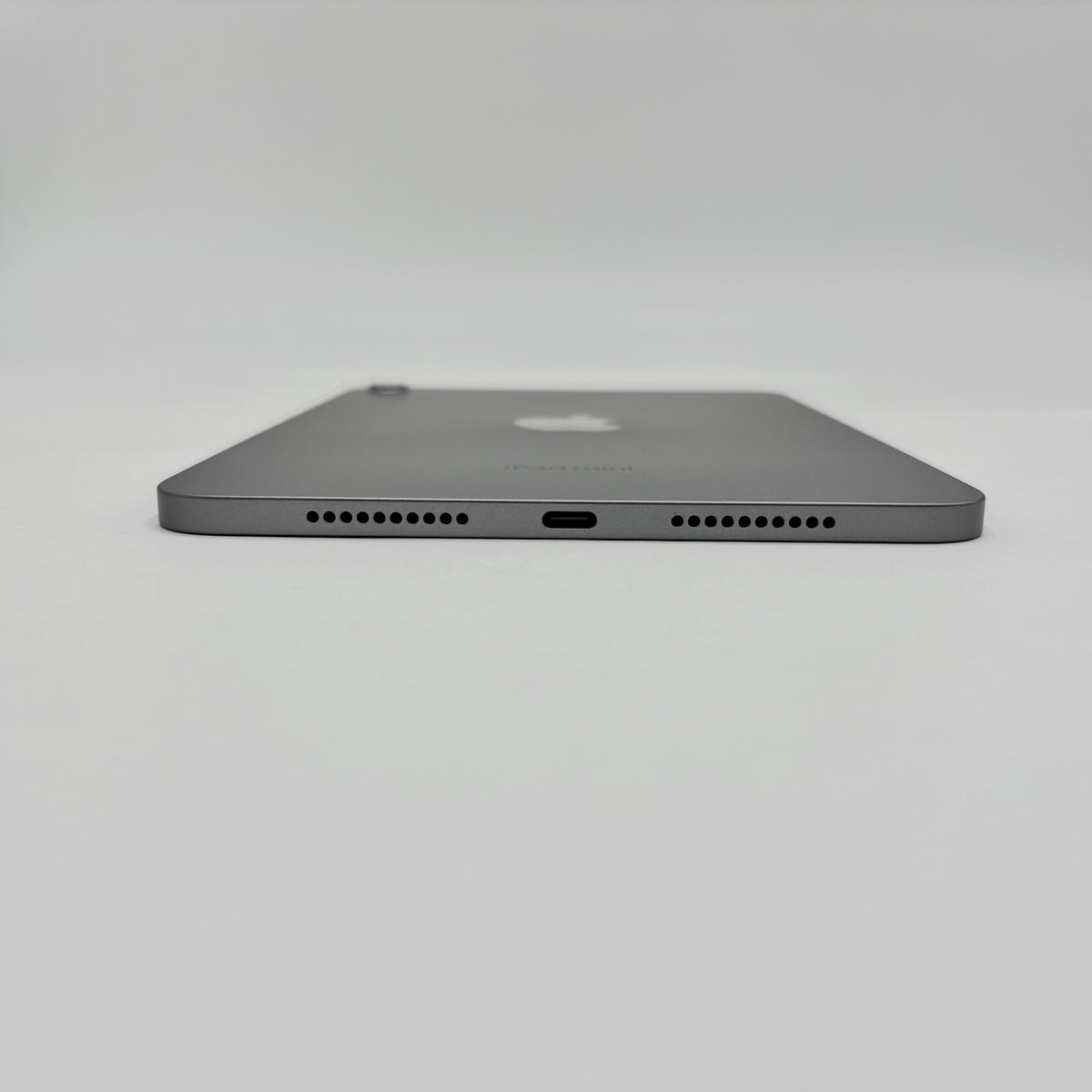 美品 Apple iPad mini (A17 Pro) Wi-Fiモデル 128GB MXN63J/A スペースグレイ バッテリー最大容量100%【C9375-C】