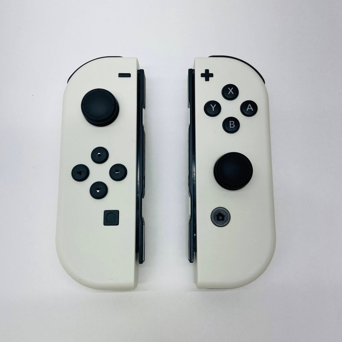 Nintendo Switch ニンテンドースイッチ 本体 有機ELモデル ホワイト HEG-S-KAAAA　コントローラー2個付き	C3814	80サイズ発送