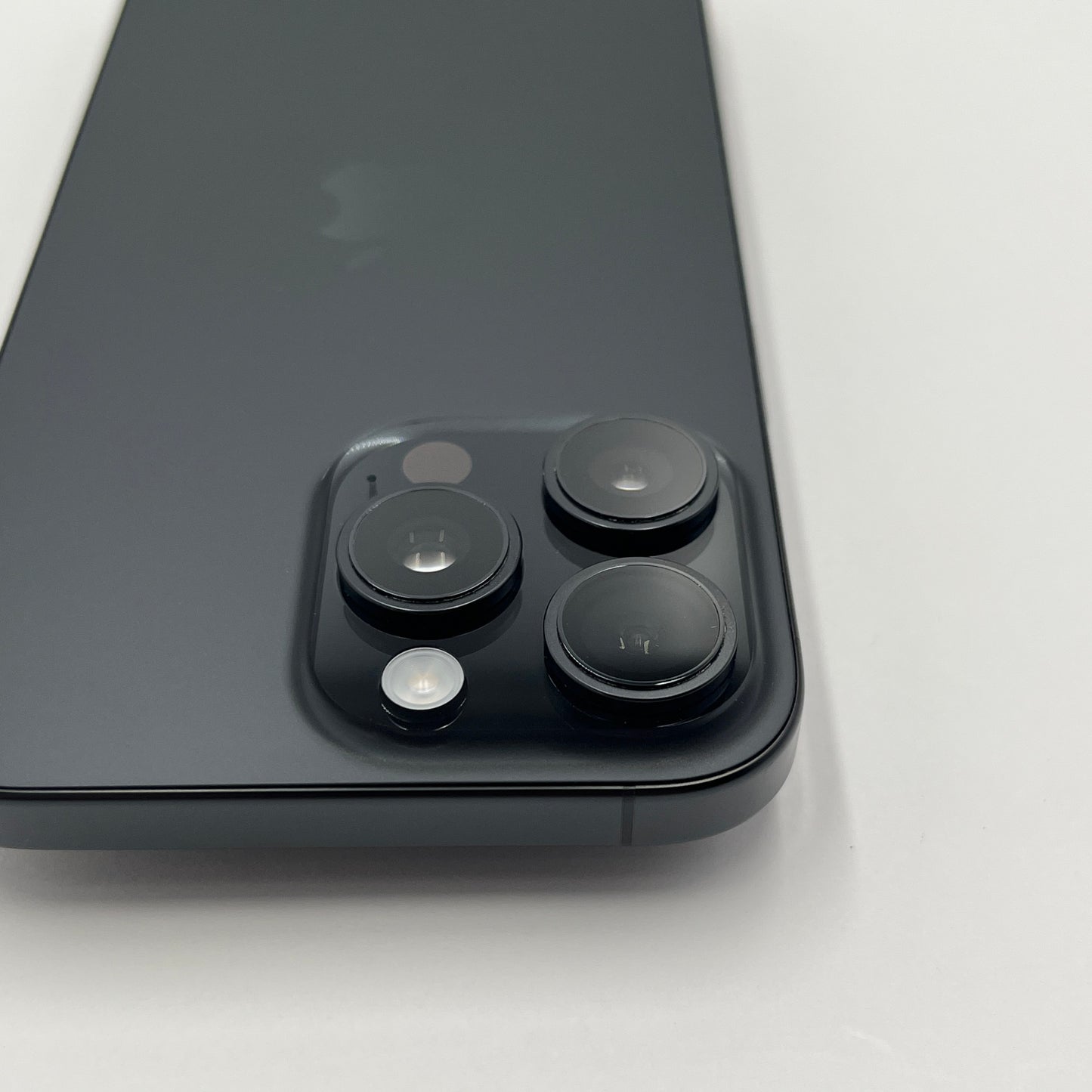 Apple iPhone 16 Pro Max MYWG3J/A 256GB SIMフリー版 バッテリー最大容量89%【C6380-C】