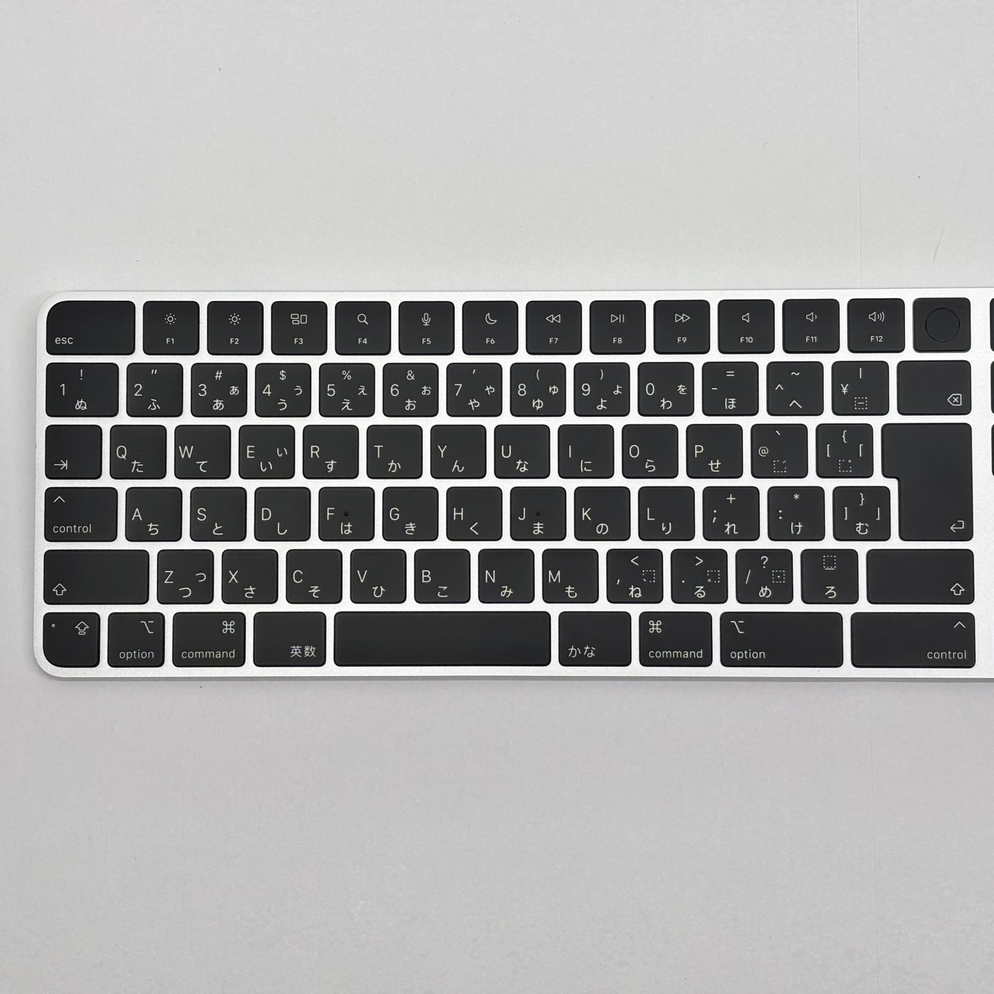 美品 Magic Keyboard Touch ID テンキー付 ブラック JIS MMMR3J/A スペースグレー【C8650-80】