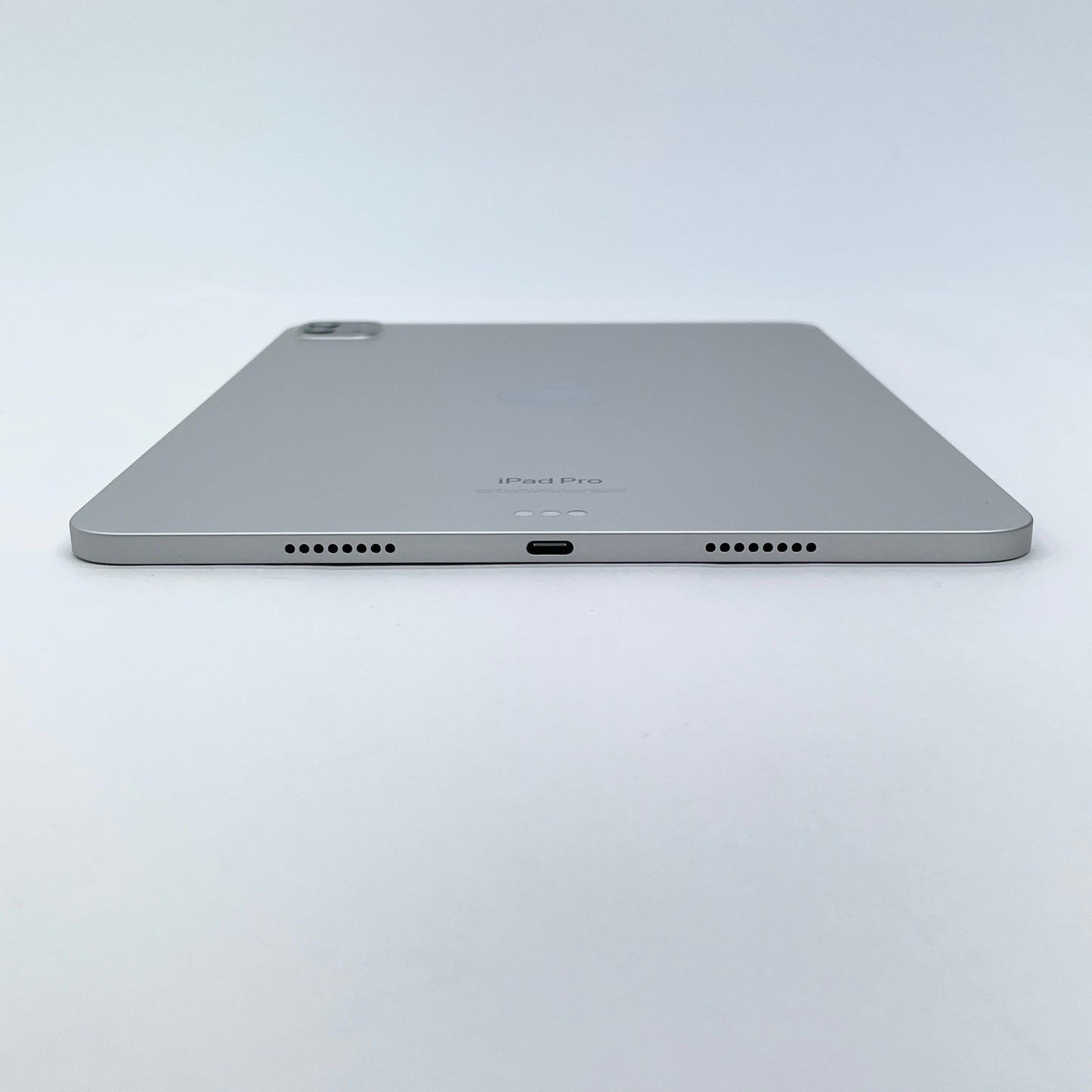 美品 iPad Pro 11インチ 第4世代 Wi-Fi FNXL3J/A 1TB バッテリー最大容量100%【C8052-60】
