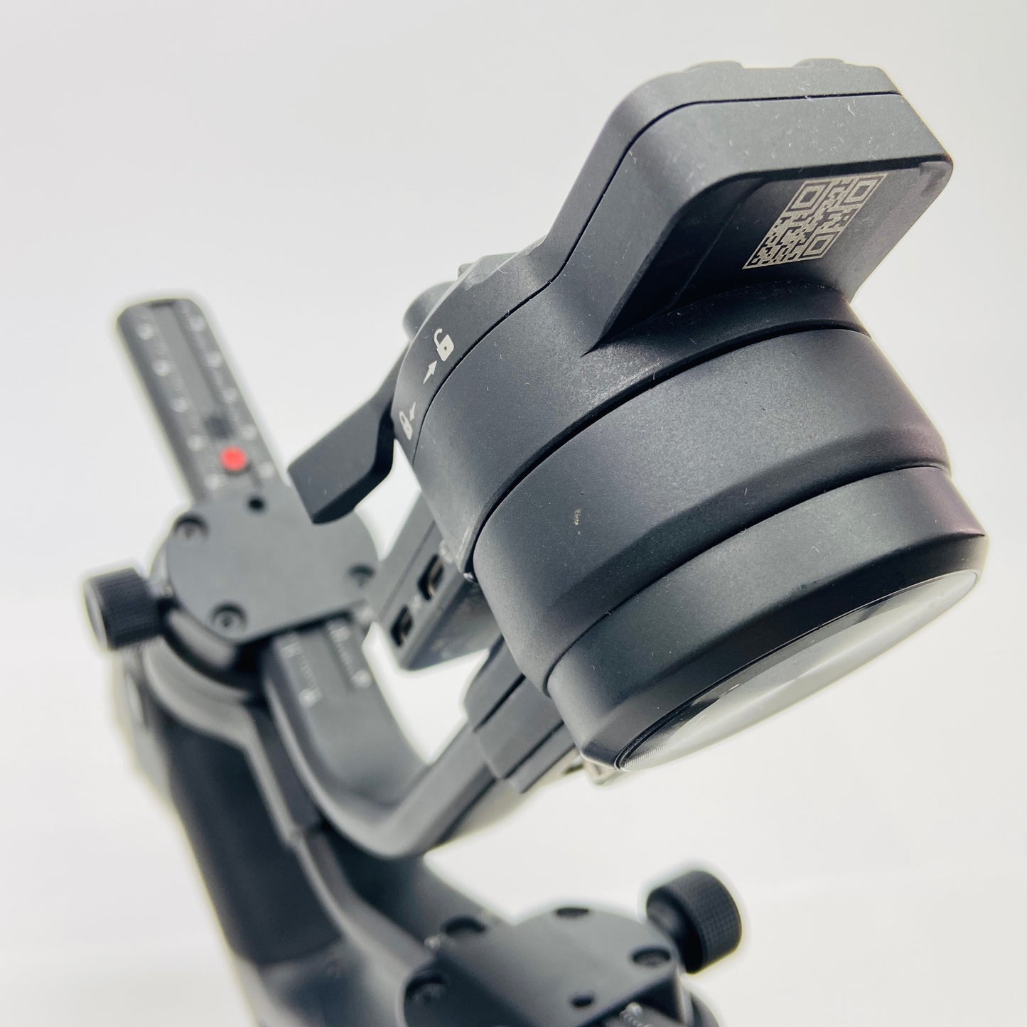 Feiyu SCORP 2  Model:FeiyuF2-2 一眼レフ/ミラーレスカメラ ジンバル【C4388-80】