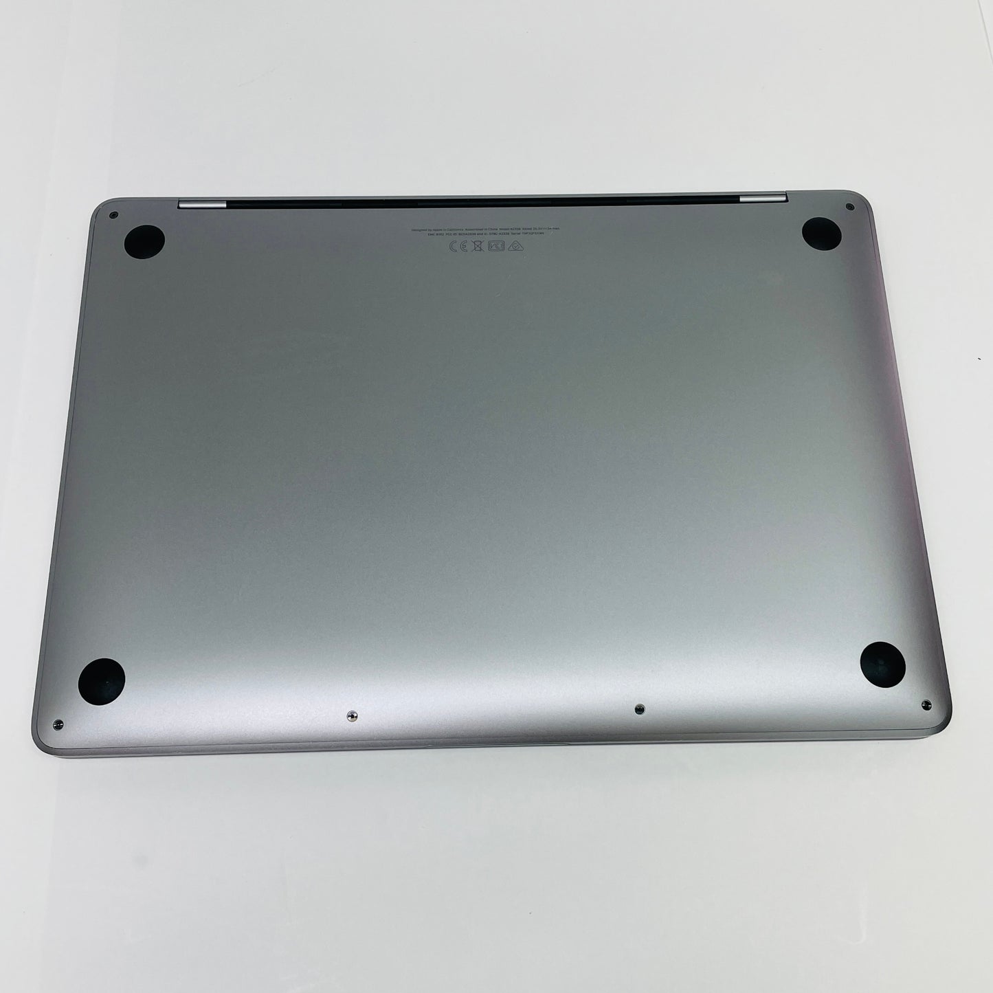 Apple MacBook Pro 2022 13インチ M2 16GB 1TB バッテリー最大容量96%【C4394-80】