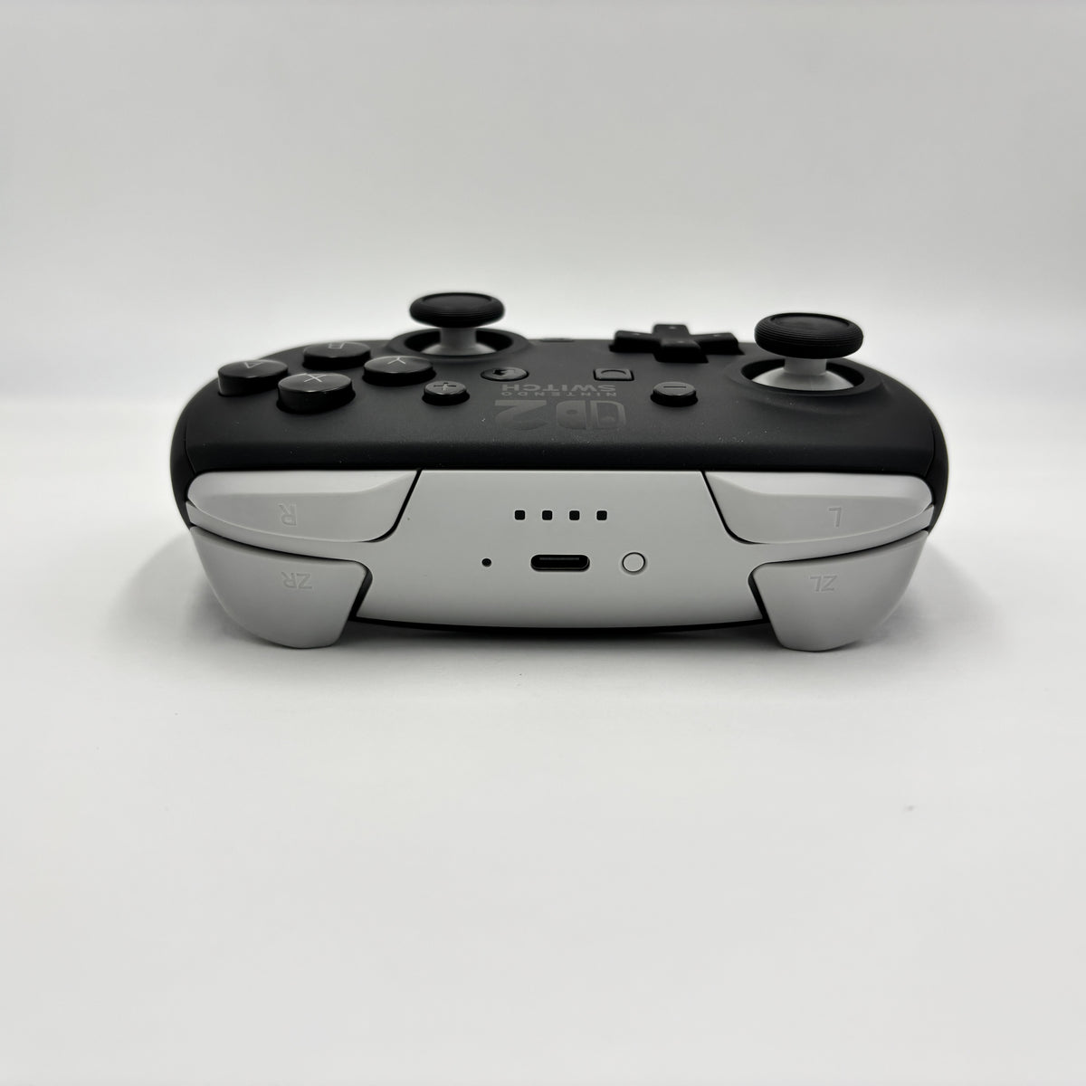 Nintendo Switch 2 Proコントローラー 付属品完備【C9066-60】