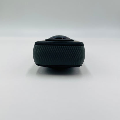 Insta360  X3 アクションカメラ 急速充電キット➕バッテリー3個【C4901-60】