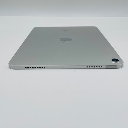 美品 iPad Air 第4世代 Wi-Fiモデル 64GB シルバー MYFN2J/A　【C4842-60】