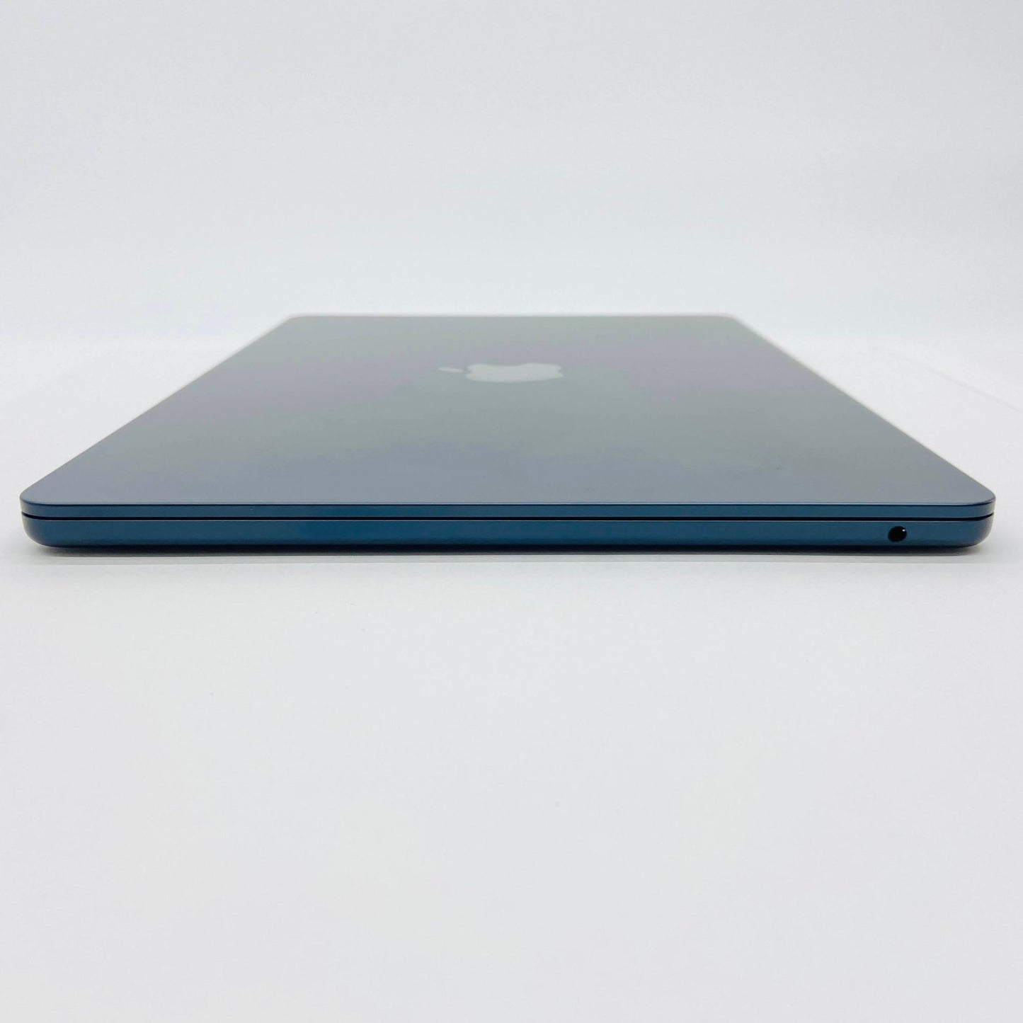 Apple MacBookAir 2022 13インチ M2 8コアCPU 10コアGPU  16GB 1TB  バッテリー最大容量98%【C5010-80】