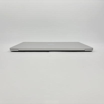 新品同様 美品 Apple MacBook Air 13インチ M5 10コアCPU 10コアGPU 32GB 1TB US配列 シルバー バッテリー最大容量100%【C9101-80】