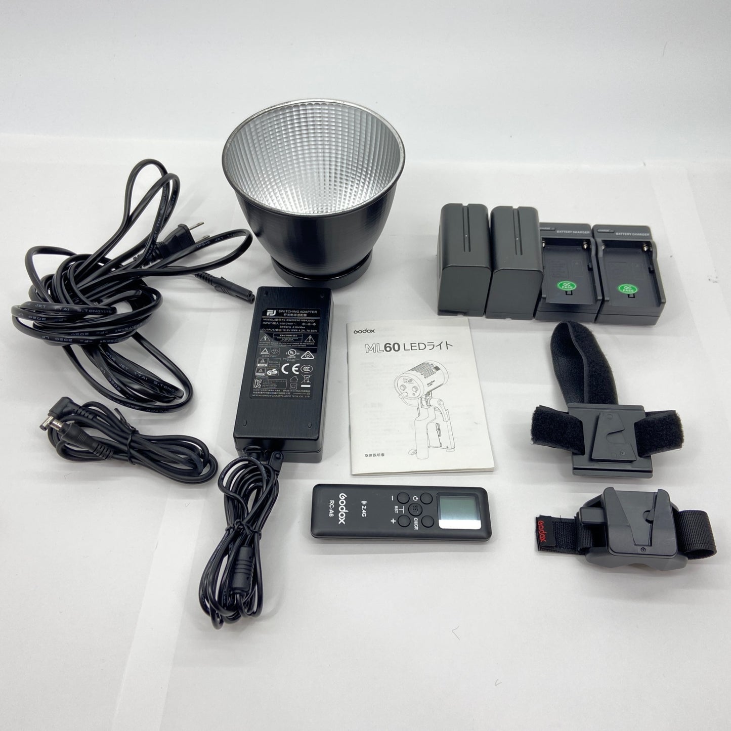 Godox  ML60 ハンディLEDビデオライト【4782-100】