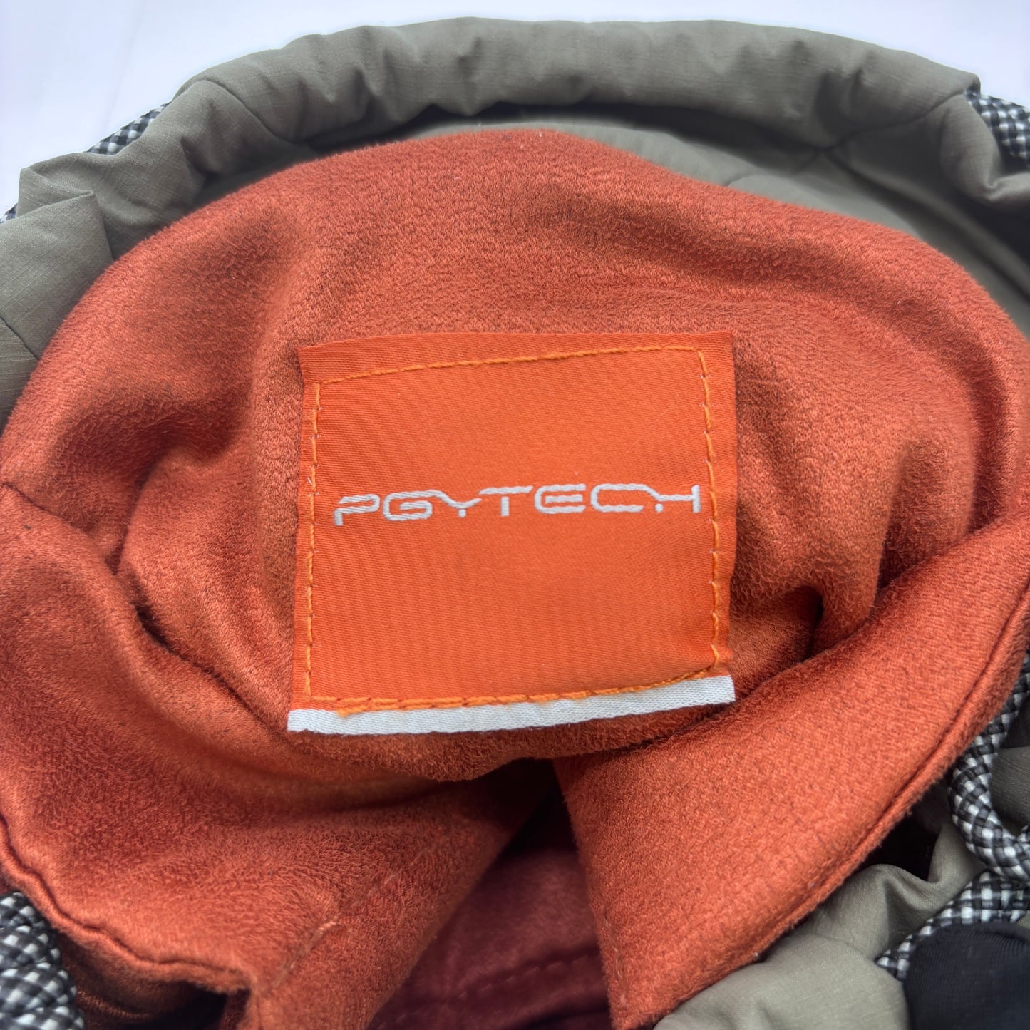 美品 PGYTECH OneGo ドローストリングバッグ フォレストグリーン【C7512】