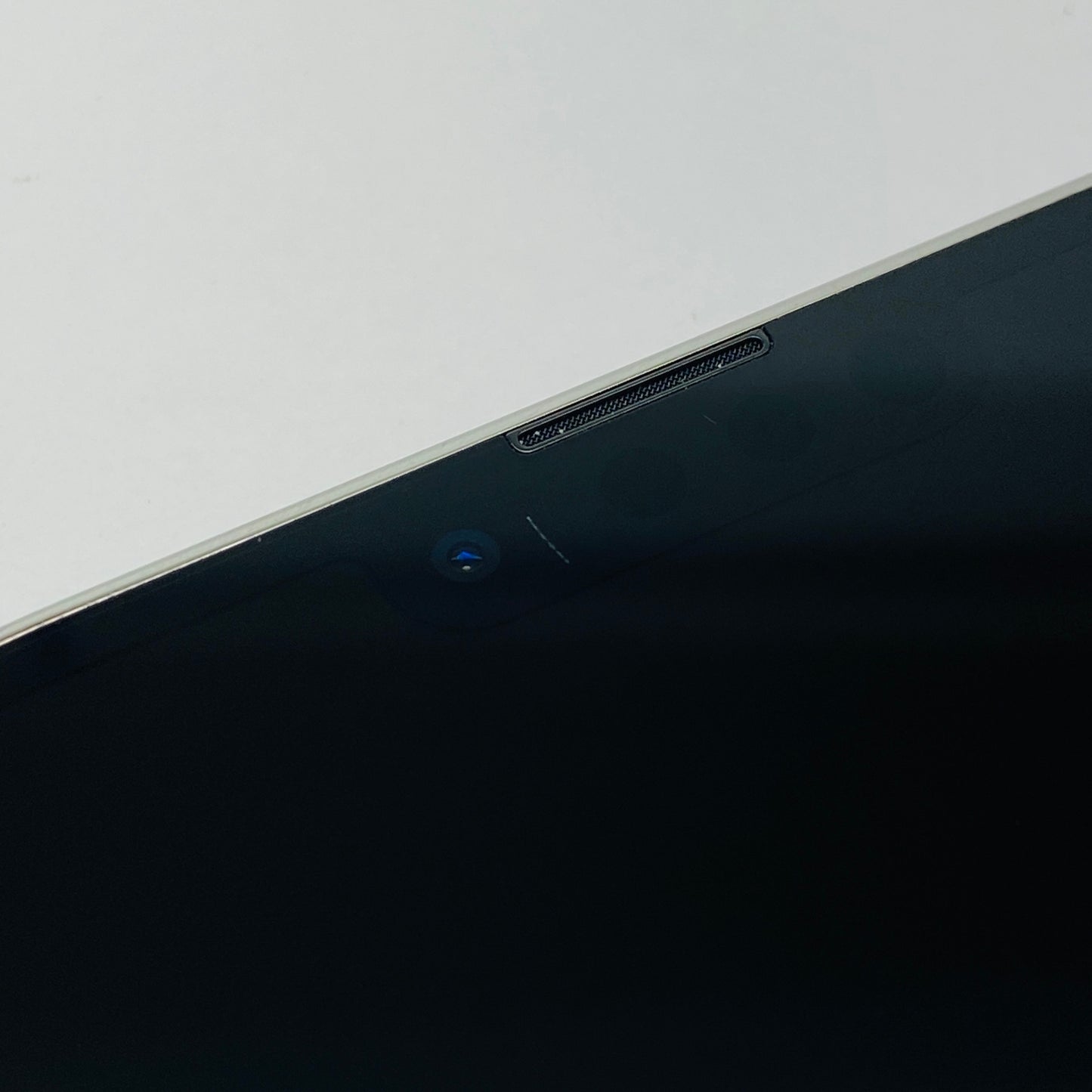 Apple iPhone13 Pro Max 256GB Silver A2641 MLJ93J/A【C4039-C】