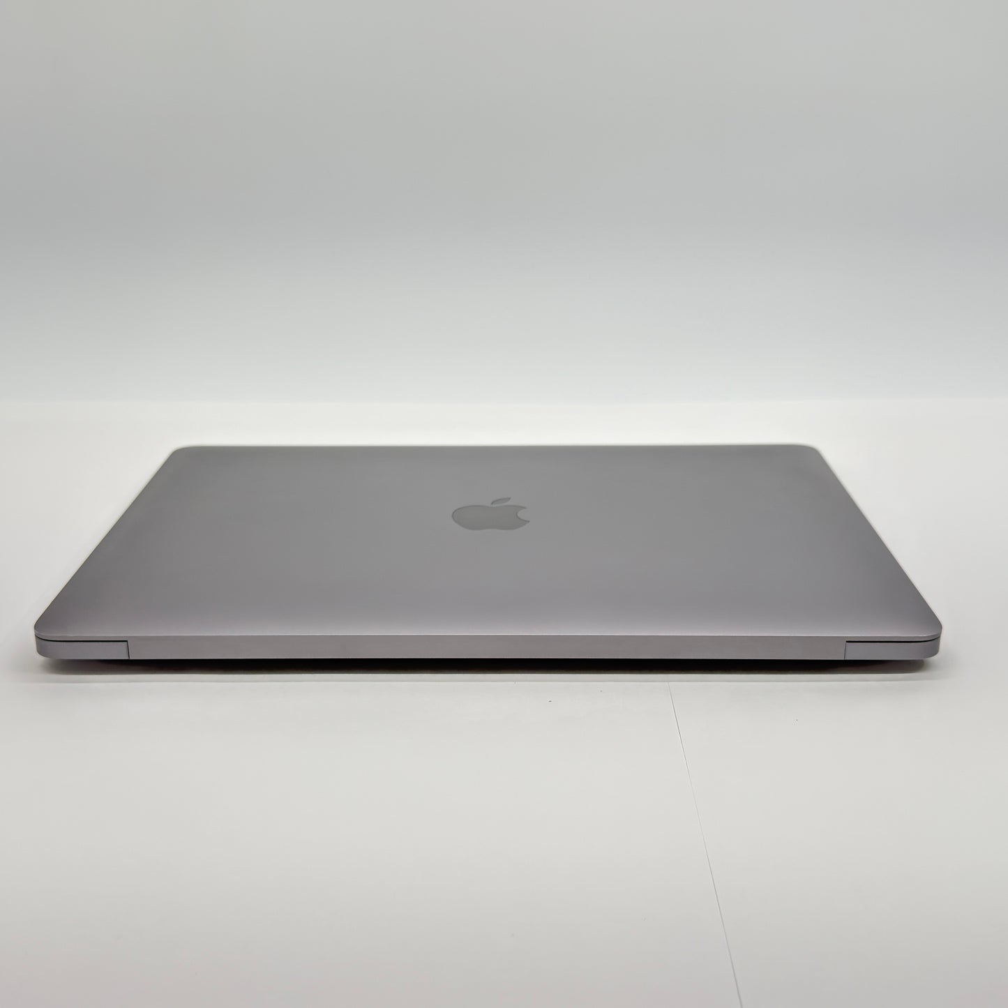 MacBook Air Retina 13インチ (Late 2020) Apple M1 8コア 8GB SSD 512GB スペースグレイ MGN73J/A バッテリー最大容量87%【C7044-80】