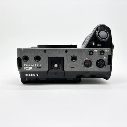 美品 SONY FX30 ILME-FX30B ボディ【C8704-80】