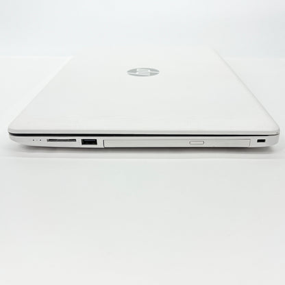 新品SSD HP Laptop 15-da0000 15-da0088TU ピュアホワイト i3 7020U 4GB SSD256GB バッテリー最大容量93%【C4582-80】