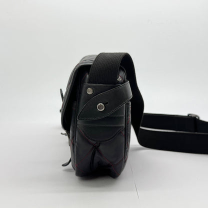 希少 美品 ハンティングワールド ショルダーバッグ キルティング【C7615】