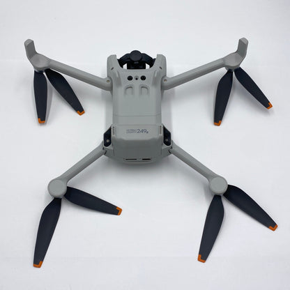DJI Mini 3 Fly More Combo Plus M16303 DJI RC付属バッテリー6個付き【C4386-100】