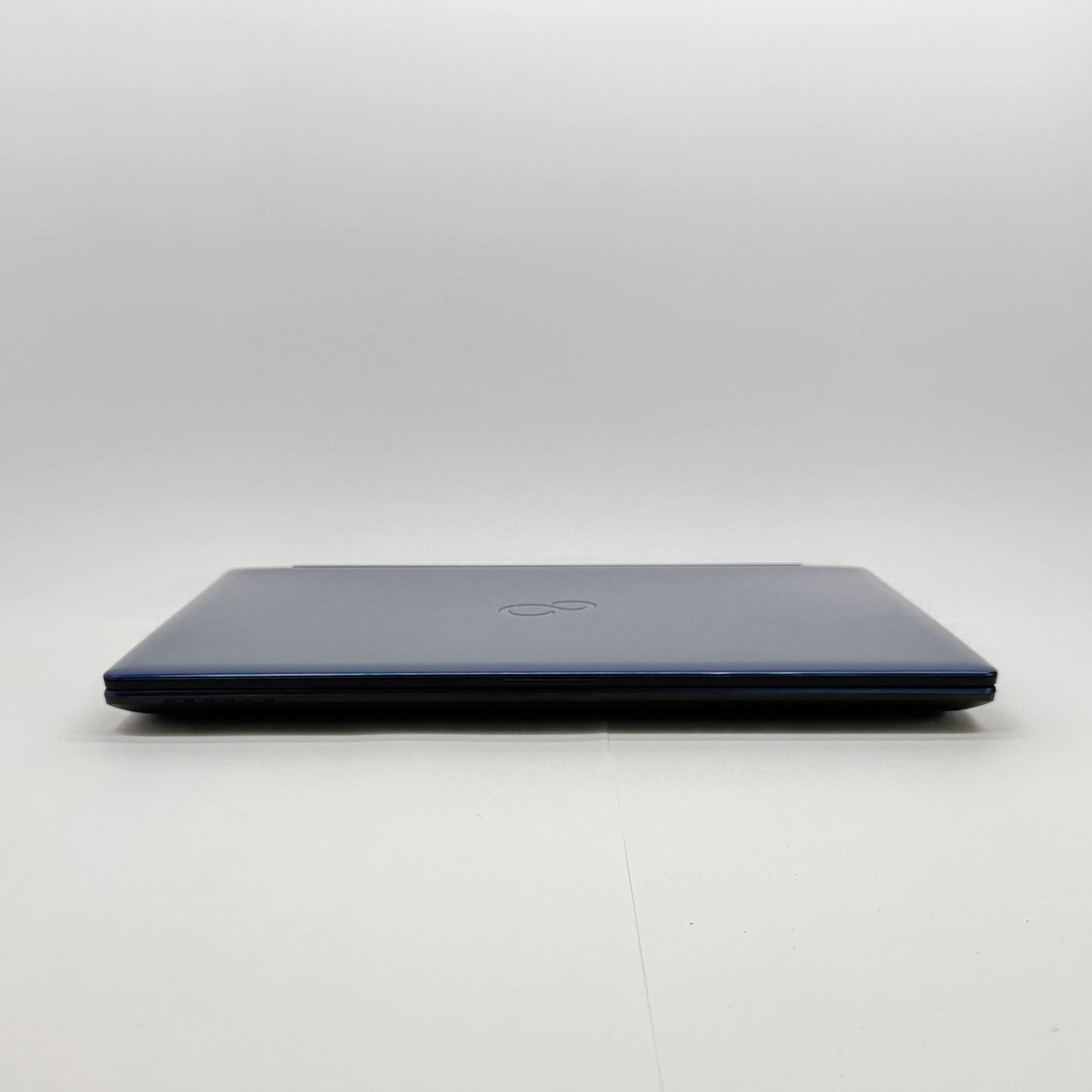 美品 FMV LIFEBOOK AH55/H3 FMVA55H3LC AMD Ryzen 7 5700U 16GB SSD 1TB Windows11Home バッテリー最大容量96%【C8021-80】