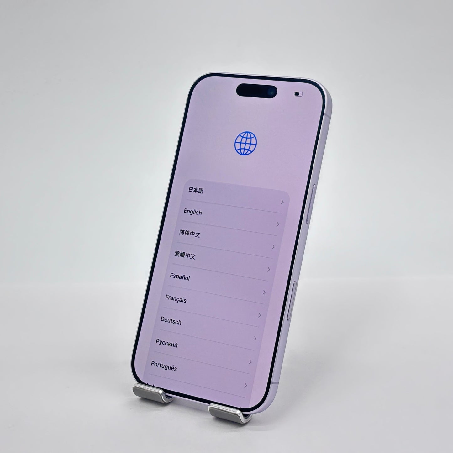 美品 iPhone 17 MG6A4J/A 256GB SIMフリー ラベンダー バッテリー最大容量100%【C8362-C】