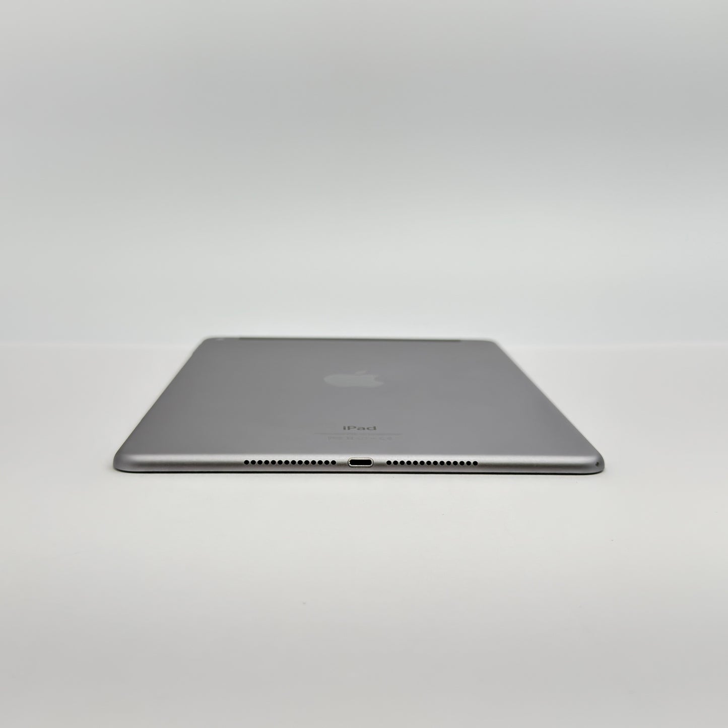 Apple iPad Air2 MNVP2J/A 32GB グレー Wi-Fi+Cellular 【C6588-60】
