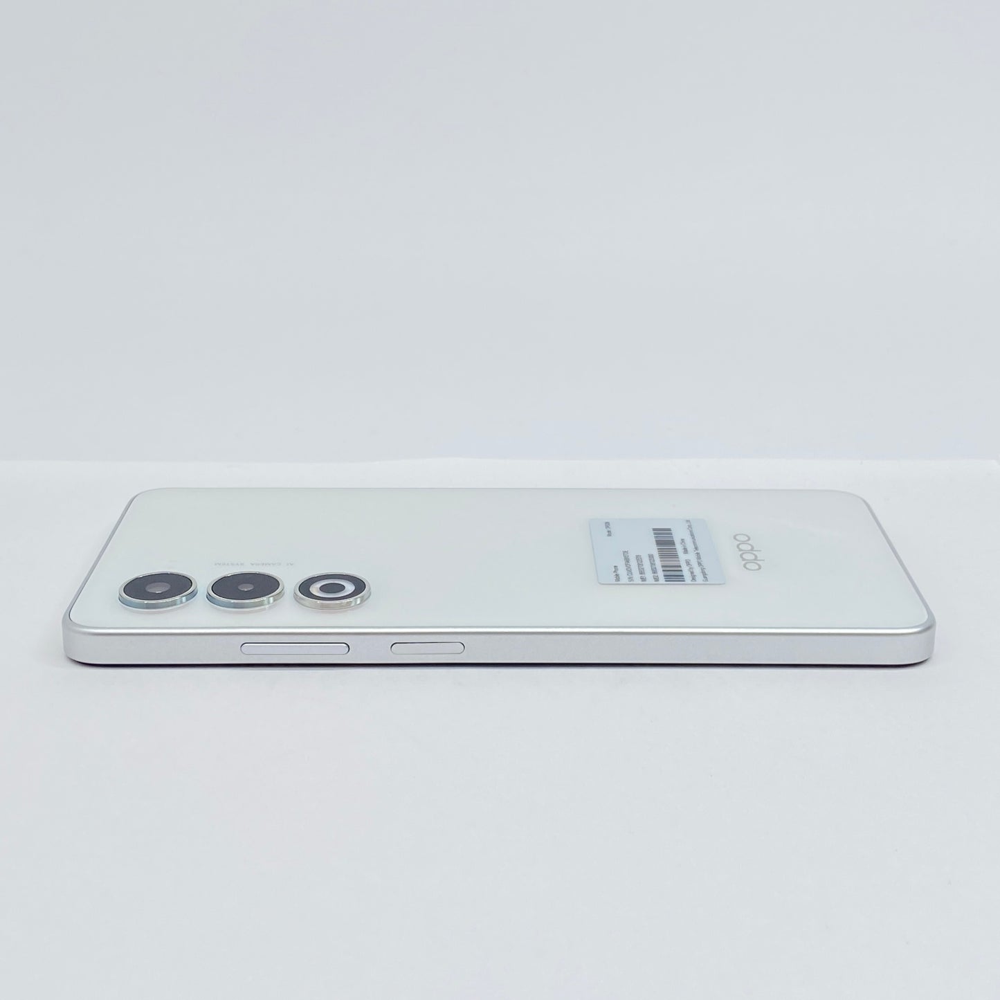 美品 OPPO A5 5G ホワイト 本体 OPG06 AU版 UQ版 SIMフリー 付属品完備【C6777-C】