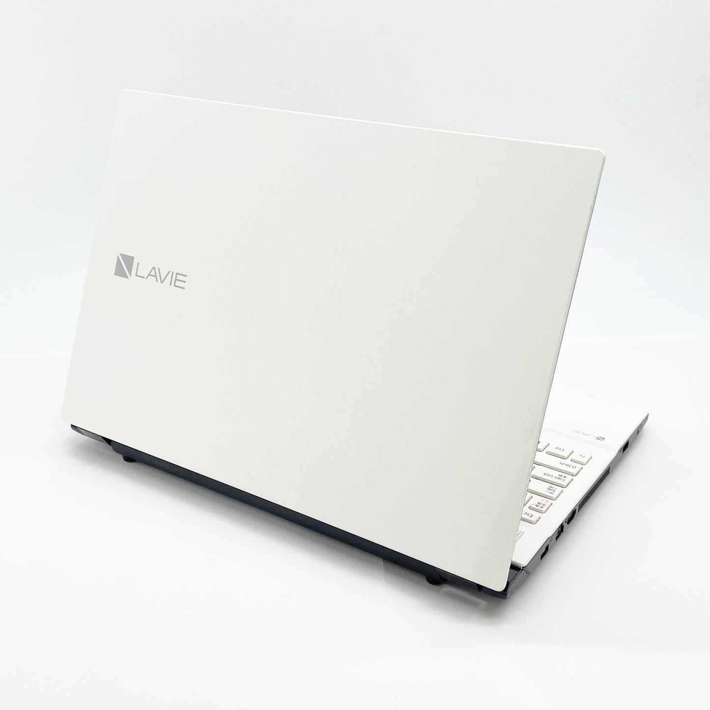 LAVIE Note Standard NS350/GAW PC-NS350GAW [クリスタルホワイト] i3-7100U 4GB SSD 512GB Winodws 10Home バッテリー最大容量100%【C6468-80】