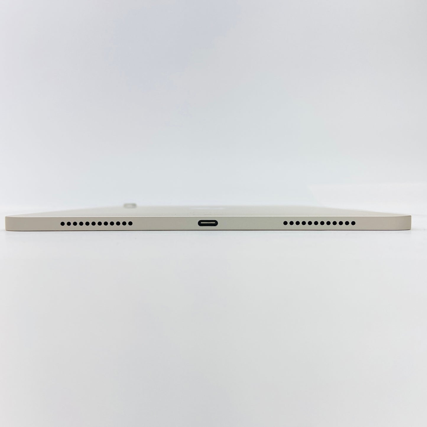 美品 Apple iPad Air 11インチ Apple M2チップ 128GB スターライト Wi-Fiモデル MUWE3J/A  【C4341-60】