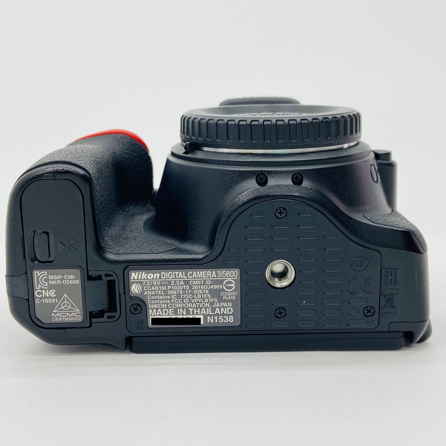 美品 NIKON D5600 ボディ デジタル一眼レフカメラ 【C4860-100】