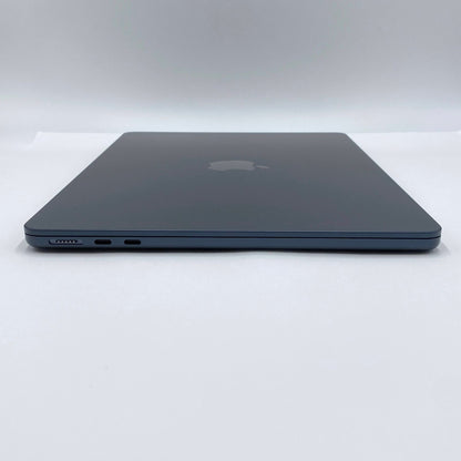 バッテリー最大容量100% 新品同様 美品 MacBook Air 13インチ M4 2025 10C CPU/10C GPU 16GB 256GB 充放電回数4回 C3885 80サイズ発送