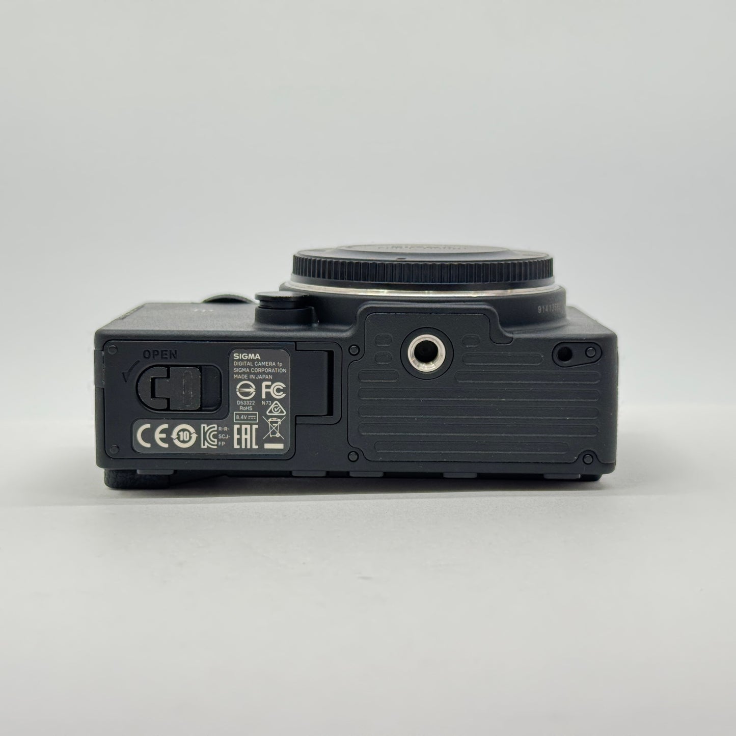 SIGMA fp ボディ バッテリーなどおまけ付き【C7466-80】