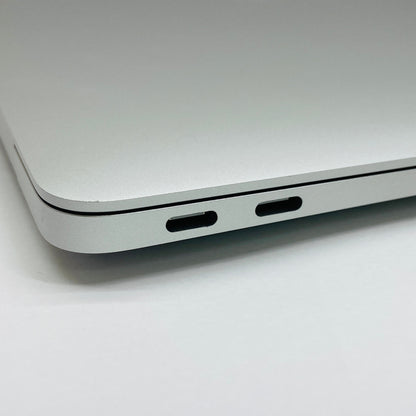 バッテリー最大容量100％ Apple MacBook Air M1 2020 8C CPU/7C GPU 8GB 256GB MGN93J/A C3888 80サイズ発送