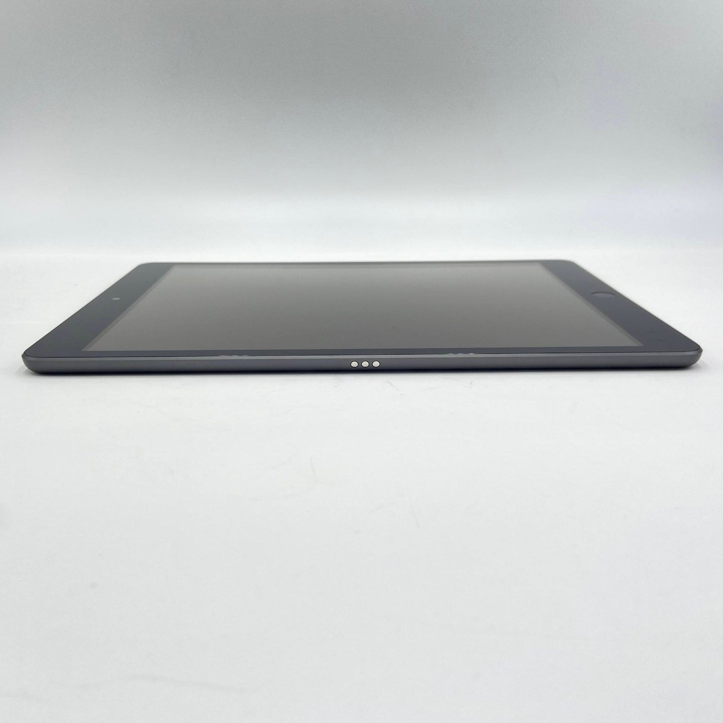 美品 iPad 第9世代 Wi-Fi 64GB MK2K3J/A スペースグレイ バッテリー最大容量96%【C5171-60】