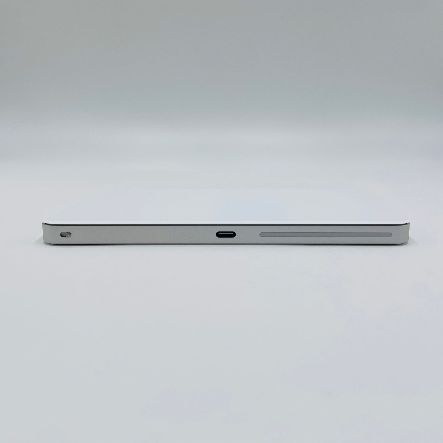 美品 Apple Magic Trackpad MXK93ZA/A【C4713-60】