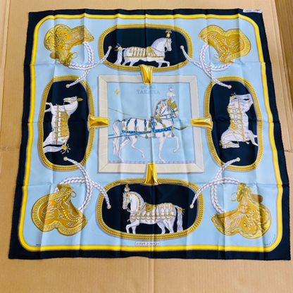 美品 HERMES エルメス スカーフ シルク 大判 馬 カレ90【C41-80】