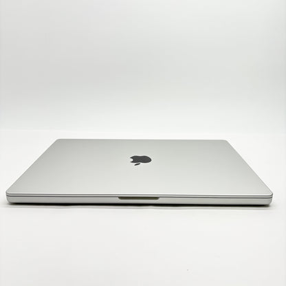 新品同様 美品 Apple MacBook Pro 16インチ M5 Pro (18コアCPU / 20コアGPU) 24GB 1TB（KB-CH ※中国語・ピンイン配列） 付属品完備 バッテリー最大容量100%【8951-】