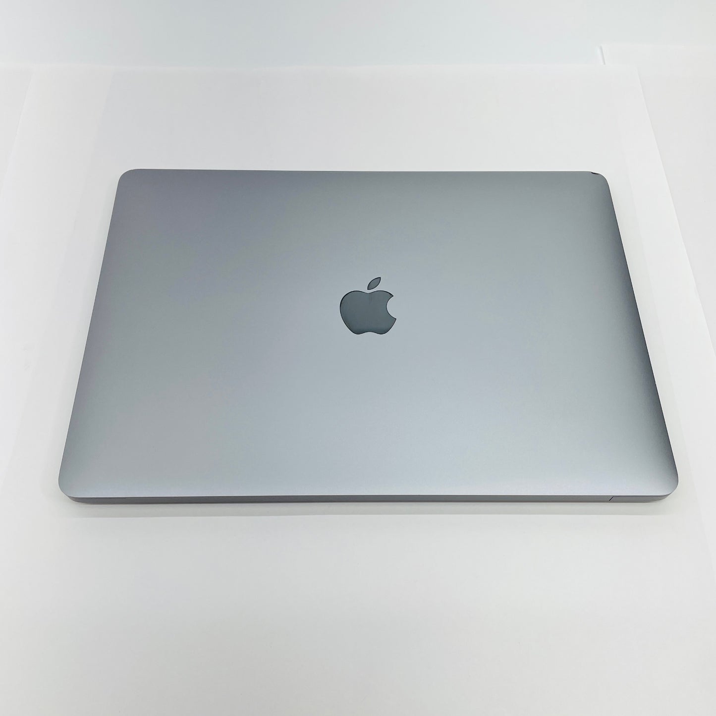 Apple MacBook Air 2020 M1 8GB 256GB MGN63J/A【C4589-80】