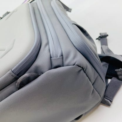 Ulanzi BP04 ハードシェルカメラバックパック【C4358】