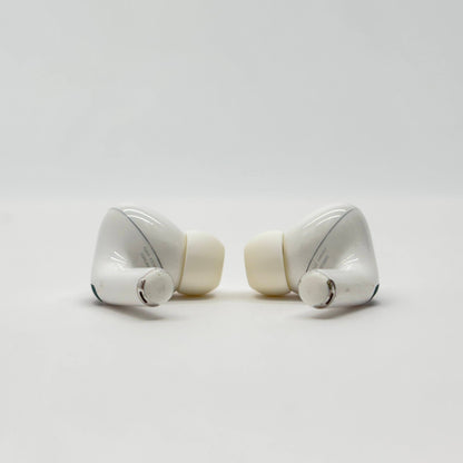 Apple AirPods Pro 2 (USB-C) ワイヤレスイヤホン【C8606-60】