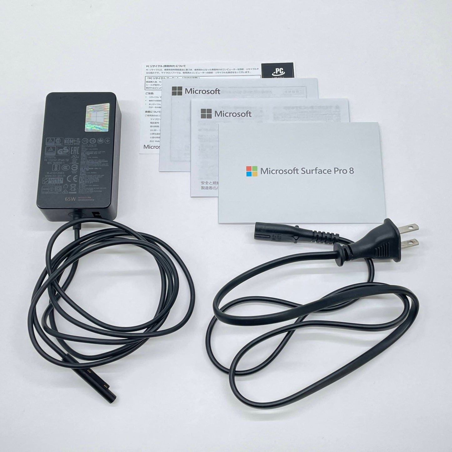 美品 Surface Pro 8 8PQ-00026 Model:1983 i5 1135G7 8GB 256GB Windows11Home グラファイト キーボード付き バッテリー最大容量83% 【C6723-80】