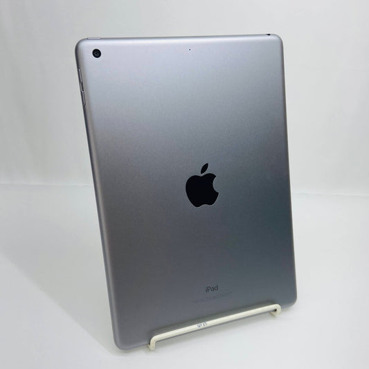 バッテリー最大容量92% Apple iPad 第6世代 Wi-Fiモデル 32GB MR7F2J/A A1893 スペースグレイC3840 60サイズ発送