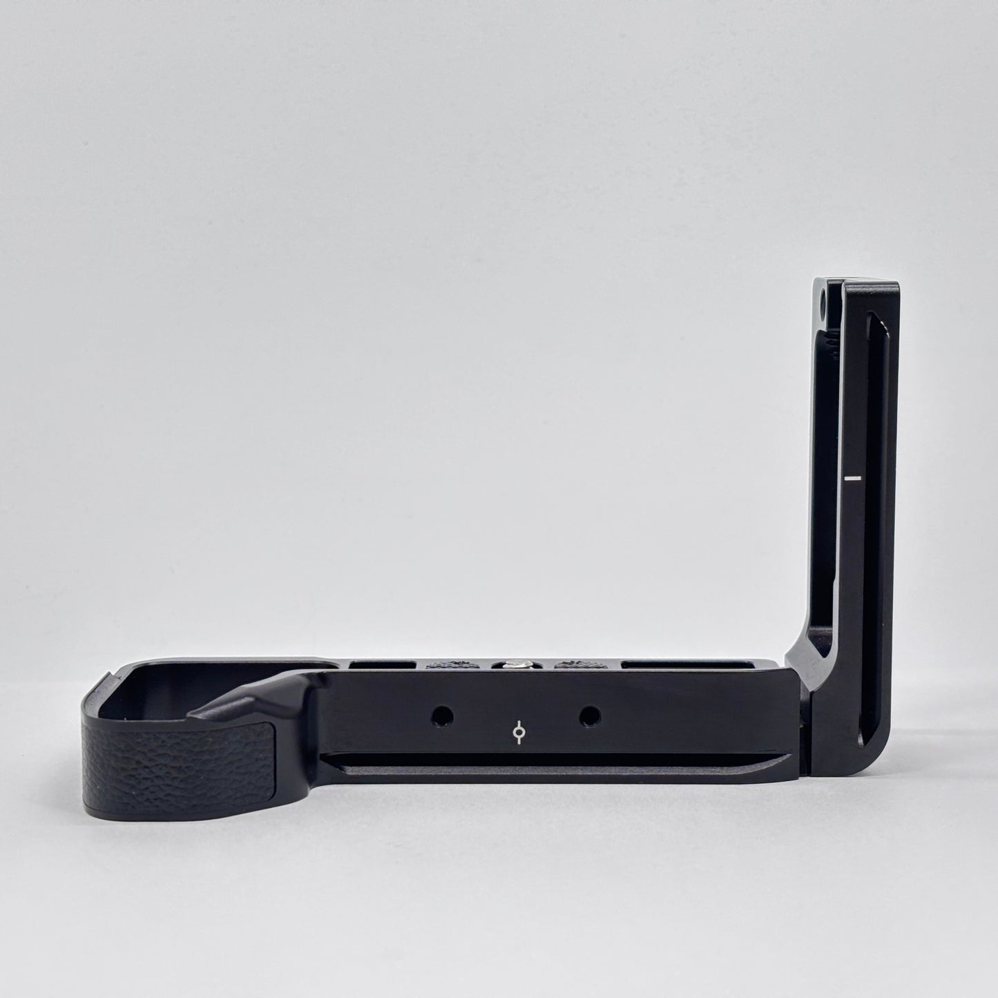 SmallRig スモールリグ LCS2417B Lブラケット Sony α7RIV・α9II専用【C8258-C】