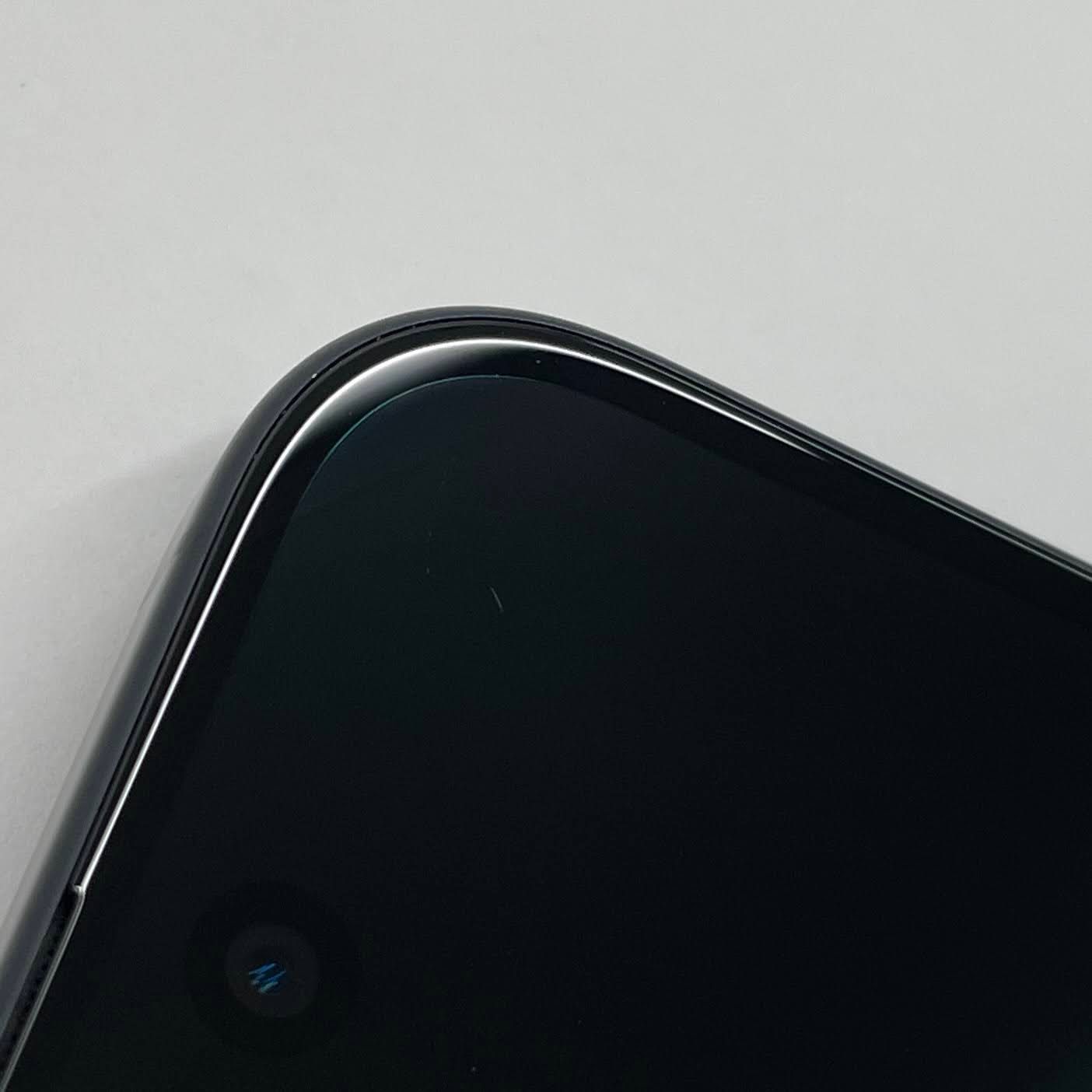 美品 iPhone 16 MYDQ3J/A 128GB SIMフリー ブラック バッテリー最大容量100% 充放電回数64回 【C6694-C】