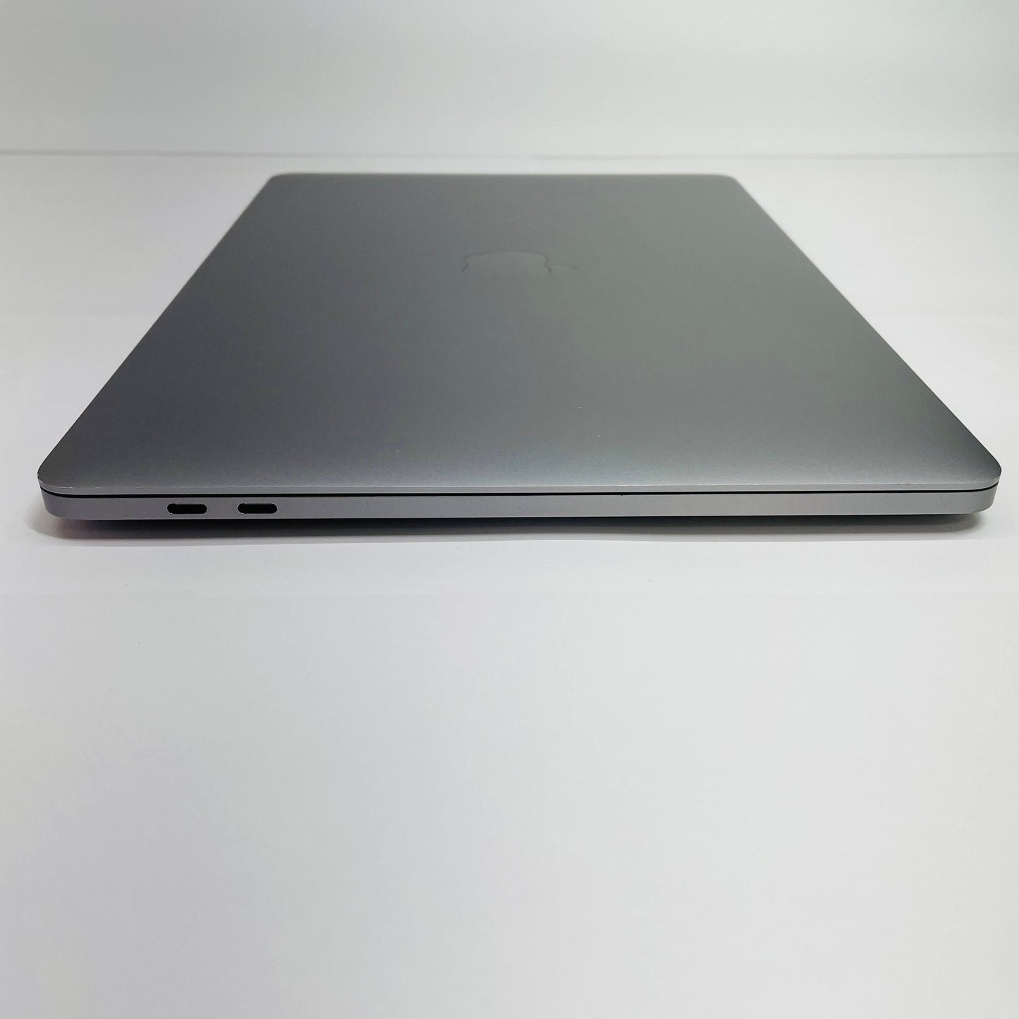 Apple MacBook Pro Touch Bar＋Touch ID 13インチ (Late 2020) M1 8コア/16GB/SSD 1TB スペースグレイ MJ123J/A C3928	80サイズ発送