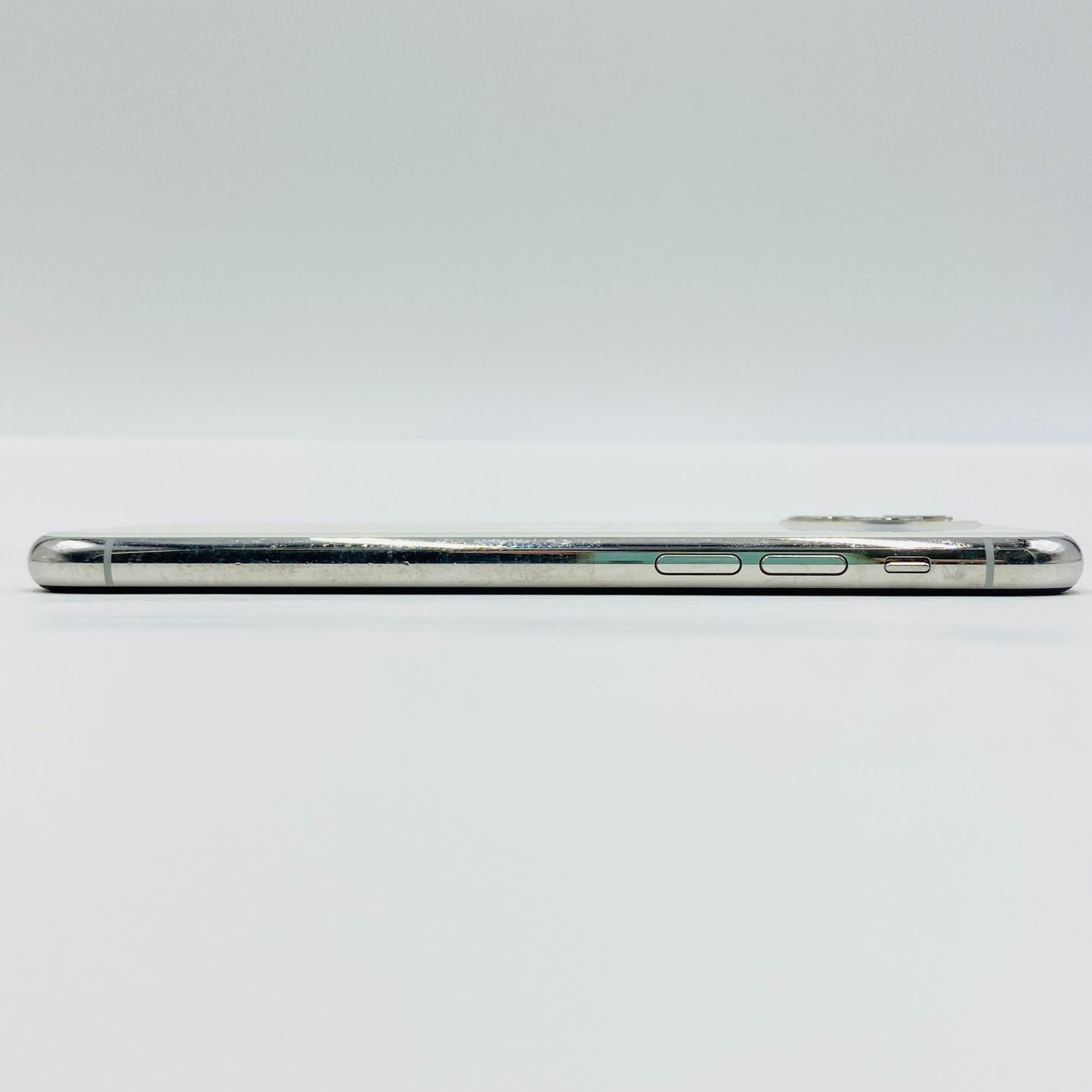 SIMフリー Apple iPhone 11 Pro A2215 MWCE2J/A 512GB ホワイト 【C4116-C】