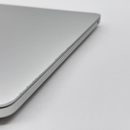 MacBook Pro 13インチ 2020 Thunderbolt 3ポートx2 シルバー MXK62J/A Core i5 8GB 256GB【C8226-80】
