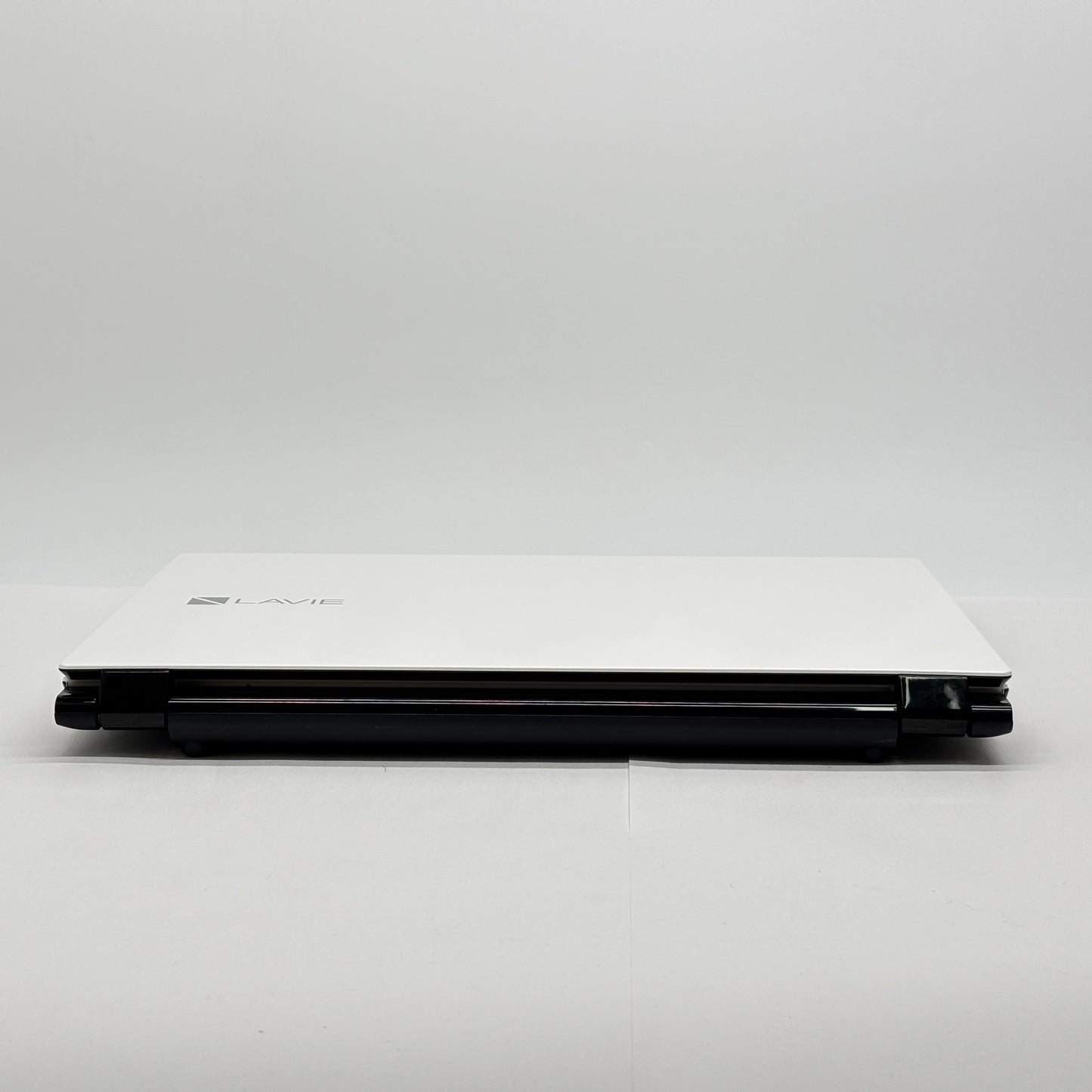 NEC LAVIE Note Standard PC-NS700GAW i7-7500U 8GB SSD500GB Windows10 Home バッテリー最大容量97%【C6758-80】