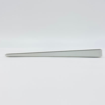 Apple Magic Trackpad 2 ホワイト モデル A1535 【C4226-C】