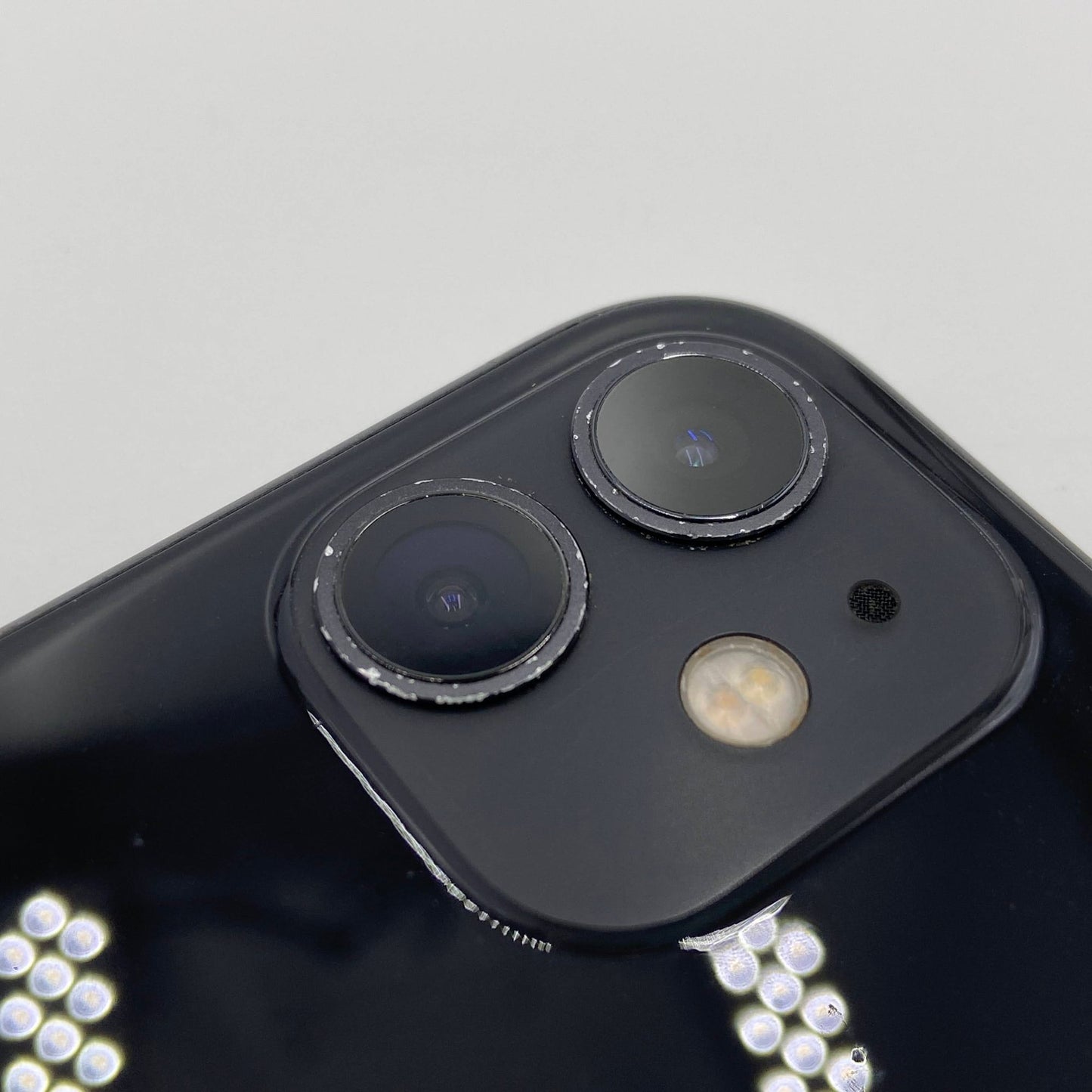 Apple iPhone 11 128GB MWM02J/A スマートフォン ブラック バッテリー最大容量75% 【C5754-C】