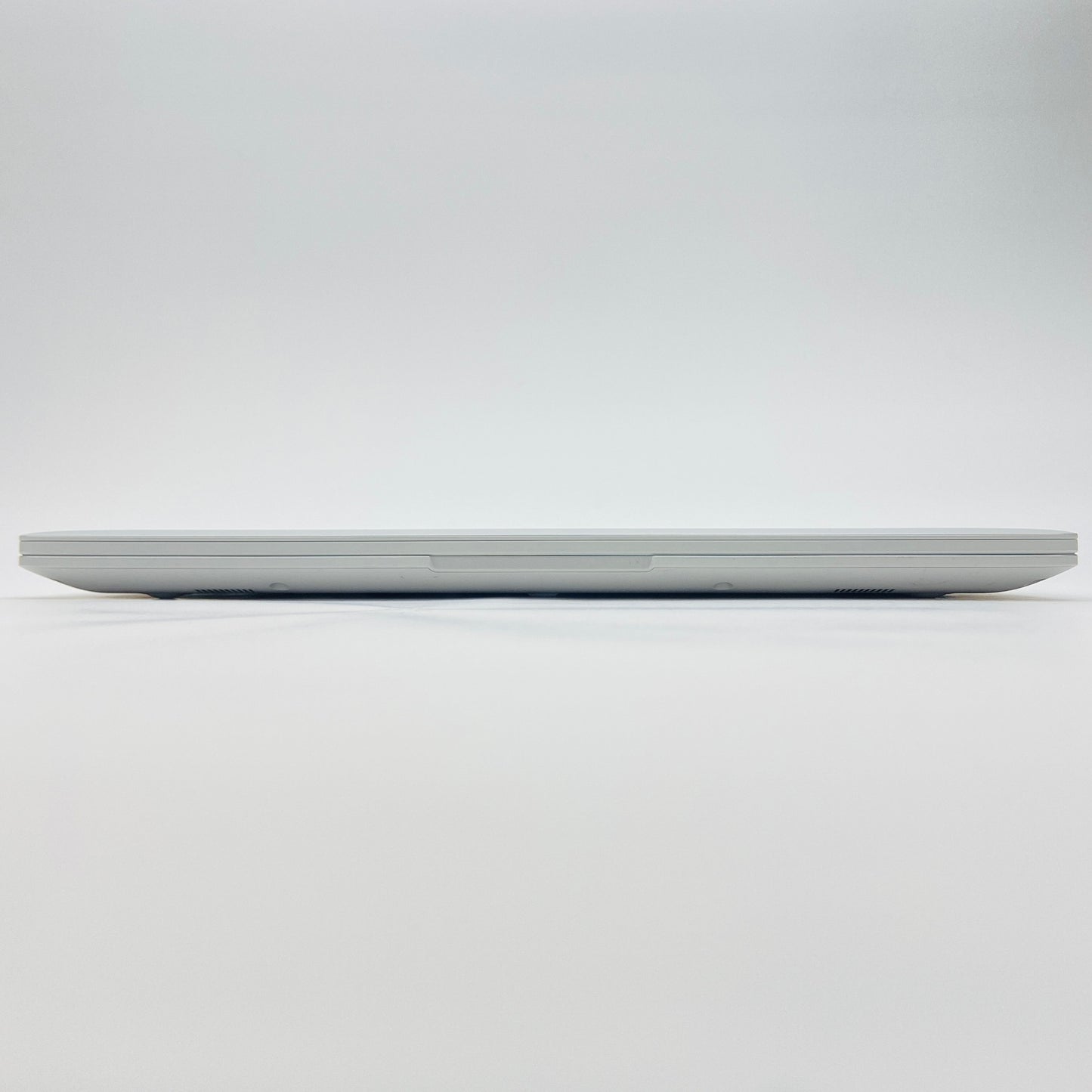 美品 LIFEBOOK MH55/J3 Ryzen5 7520U 16GB SSD 512GB Windows11Home 【C4496-80】