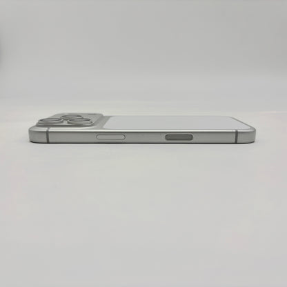 Apple iPhone17 Pro 256GB SIMフリー MG854J/A シルバー バッテリー最大容量92%【C9458-C】